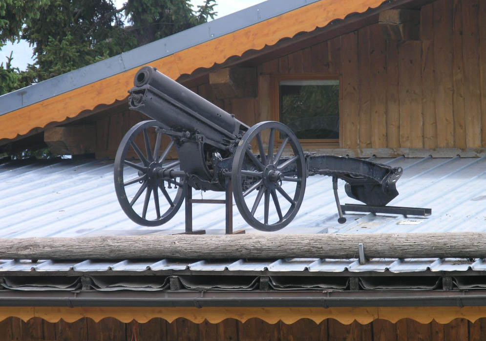 Canon de montagne Austro-Hongrois de 75 mm Geb M15 à Montvalezan