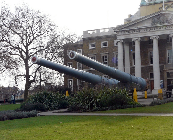 Canons de 15 in de Marine à Londres (IWM)